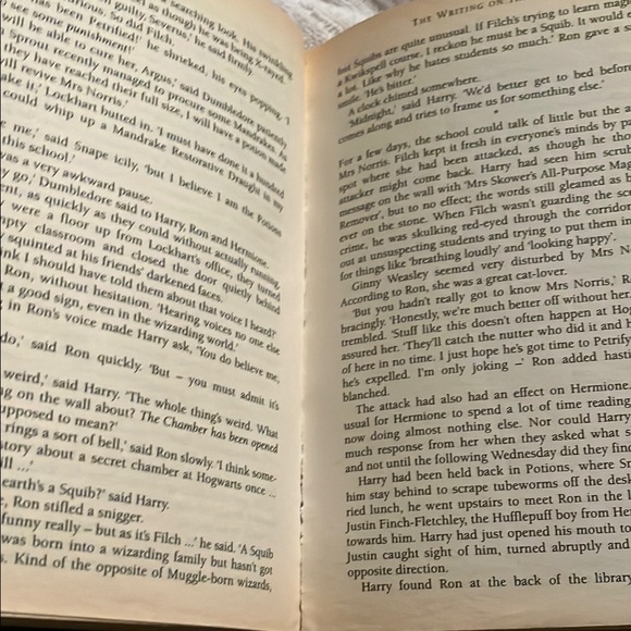 1998 Harry Potter and the Chamber of Secrets - Picture 4 of 12